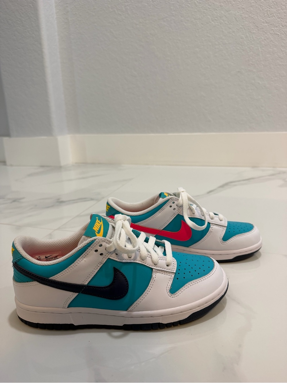 Nike Kids Low-Top Sneakers in Teal, Pink & Navy